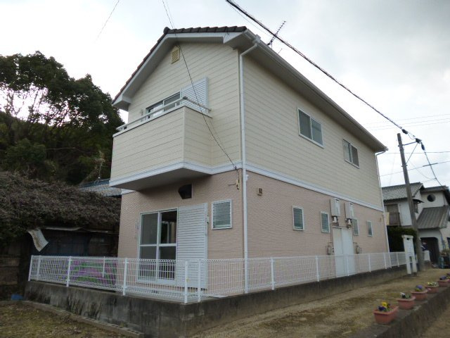 サンハイムヤマテの外観