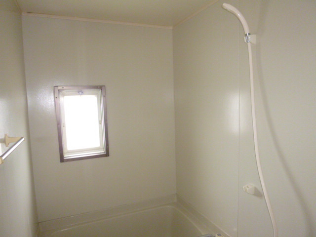 エスポワールヤマテの浴室