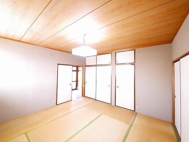 北郡山町尾矢邸の和室|ゆったりとくつろげる和室です