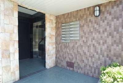 【エントランス】 | シャンブル仁左衛門