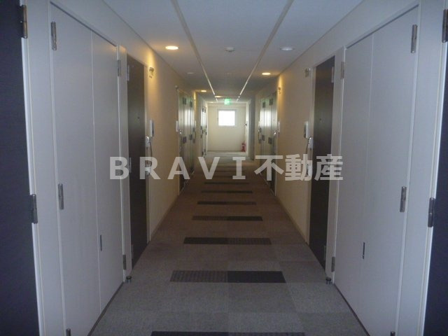 QCフラット北堀江（QCフラット北堀江）　BRAVI不動産のその他共用部分|【QCFlat北堀江】廊下です。