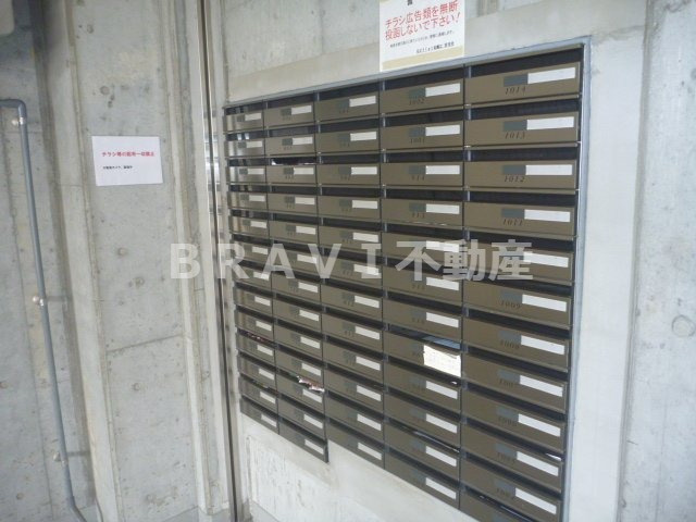 QCフラット北堀江（QCフラット北堀江）　BRAVI不動産のその他共用部分|【QCFlat北堀江】ポスト
