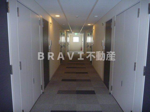 QCフラット北堀江（QCフラット北堀江）　BRAVI不動産のその他共用部分|【QCFlat北堀江】廊下