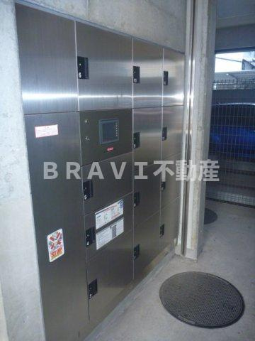 QCフラット北堀江（QCフラット北堀江）　BRAVI不動産のその他共用部分|【QCFlat北堀江】宅配ボックス