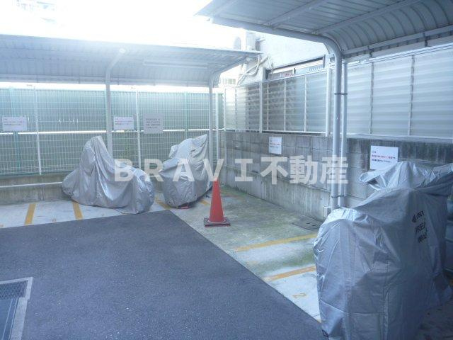 QCフラット北堀江（QCフラット北堀江）　BRAVI不動産のその他共用部分|【QC Flat 北堀江】バイク置場