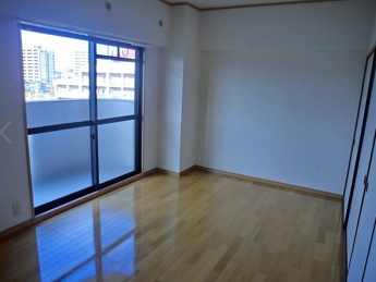 【バルコニー】