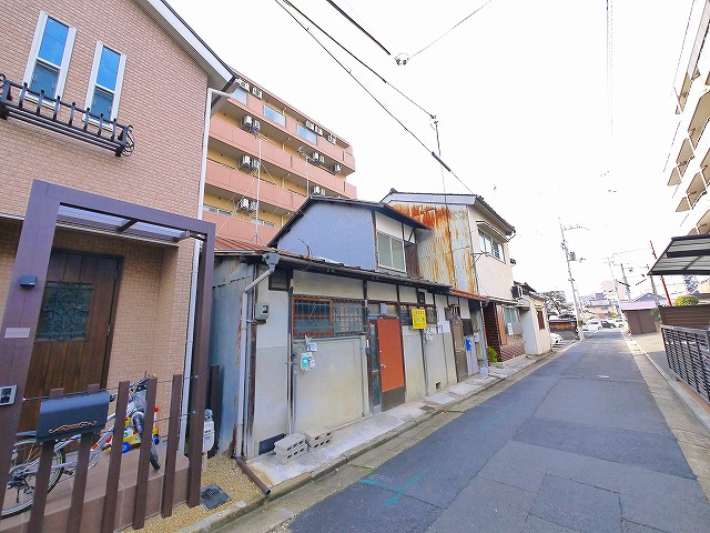 大宮町1丁目貸家の外観