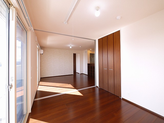 KOJIKA(こじか)の洋室|コンパクトで使いやすい洋室です