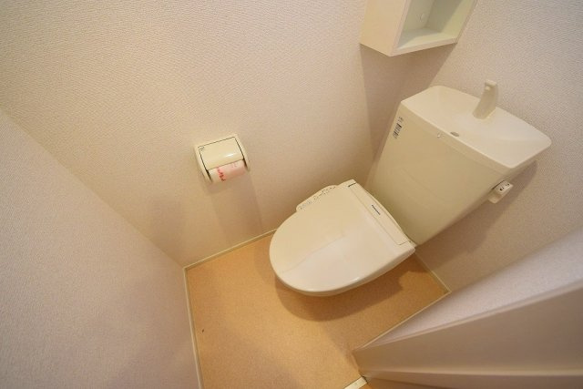 エスティーヌ・ソレイユⅠのトイレ