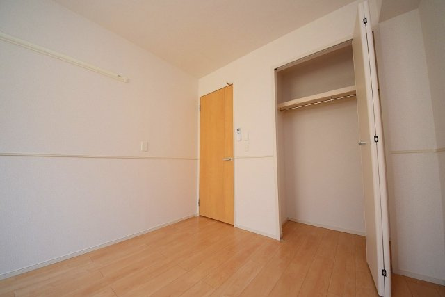 エスティーヌ・ソレイユⅠの洋室