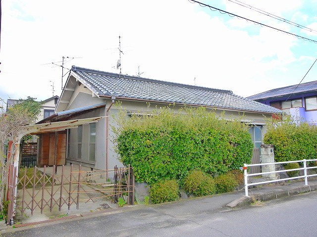 丸谷一戸建ての外観
