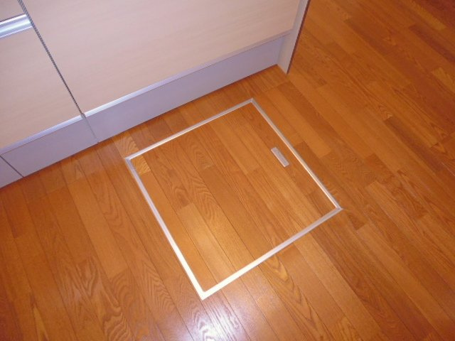 倉敷市北畝７丁目のアパートの収納|床下収納