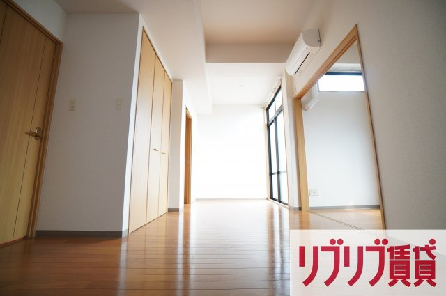 プリマヴェーラ問屋町の居間・リビング