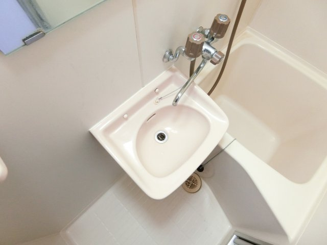 美津屋マンションの洗面所