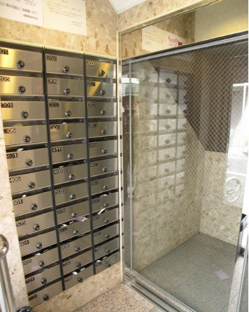 プレール新町　BRAVI不動産のその他共用部分|【プレール新町】集合ポスト