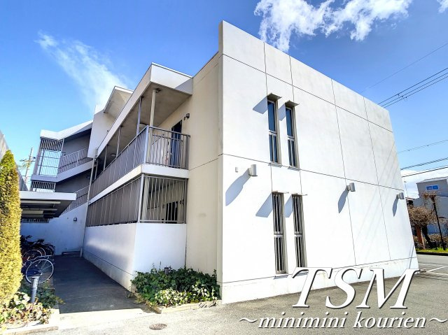 ＰＲＩＭＡＵＴＥ枚方公園の外観