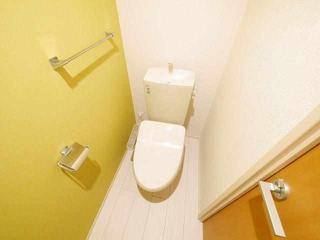 ヴェルドミール・ムツミのトイレ|落ち着いたトイレです