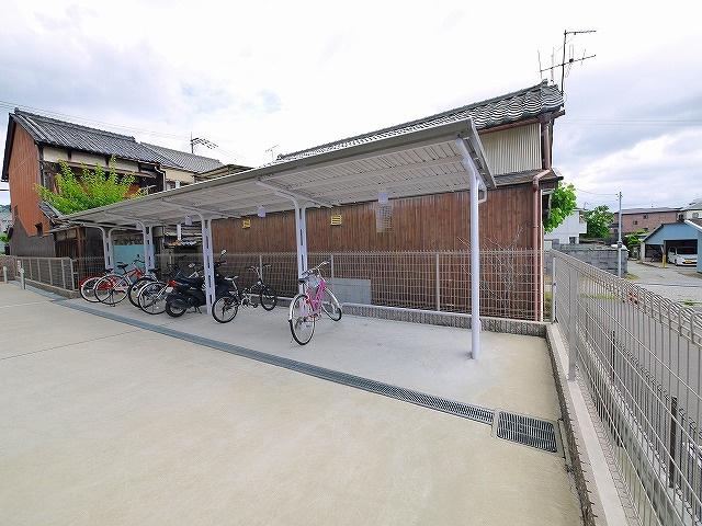 プラシード（奈良市）のその他共用部分|駐輪スペースです