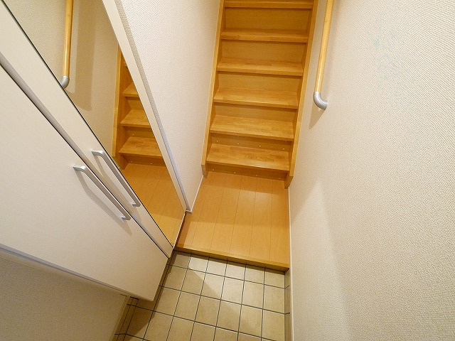 サンセレノ　ＷＡＢＩの玄関