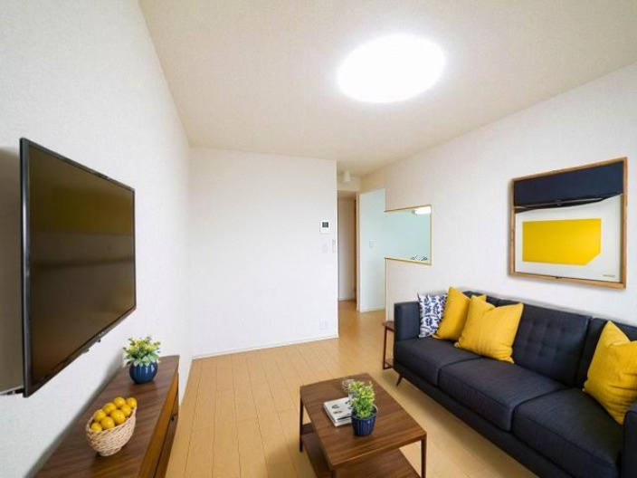 サンセレノ　ＷＡＢＩの居間・リビング