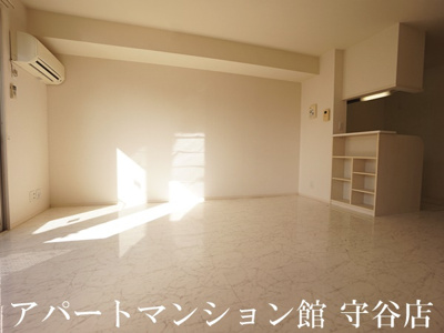 【居間・リビング】 | レセンテ紫峰ヶ丘Ａ