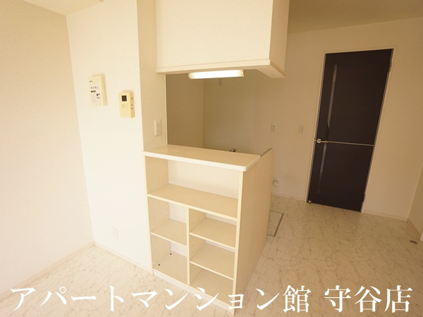 レセンテ紫峰ヶ丘Ａの内装