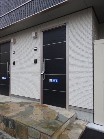 シャーメゾンフェスタの玄関