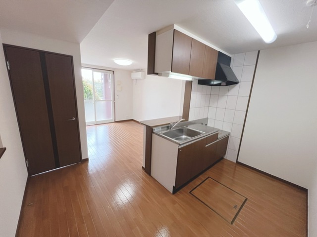 ビレッジフィールドの居間・リビング