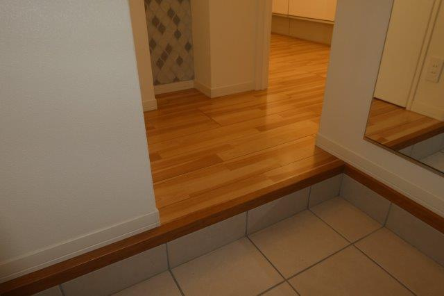 ヴェントフェリーチェAの玄関