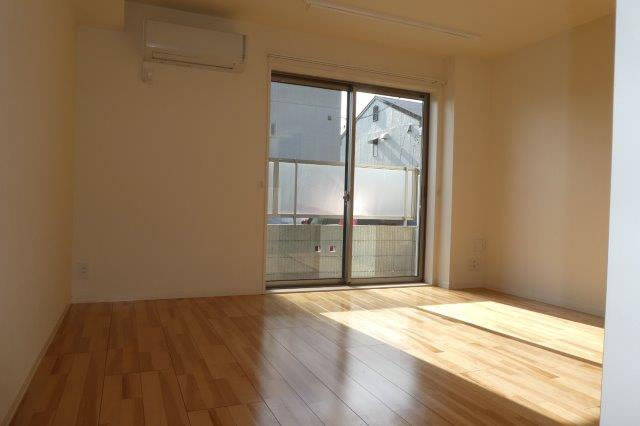 ヴェントフェリーチェAの居間・リビング