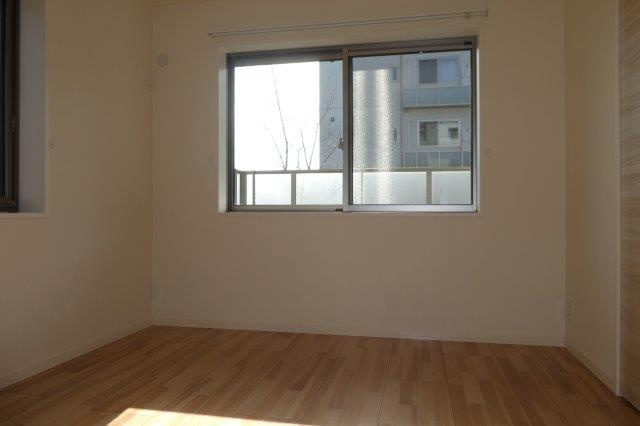 ヴェントフェリーチェAの寝室|洋室