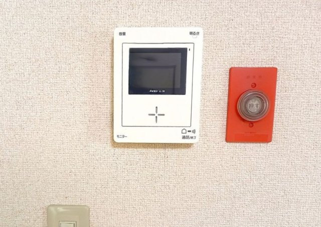 赤門ロイヤルハイツのセキュリティ|TVモニタ付インターホン