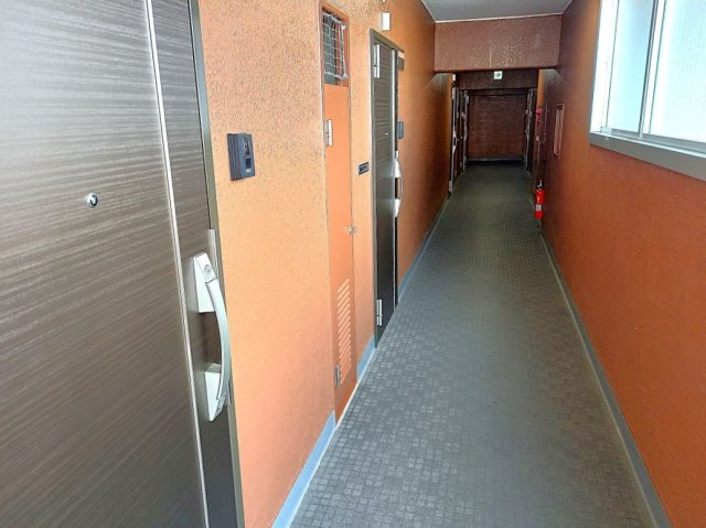 赤門ロイヤルハイツのその他共用部分|共用廊下