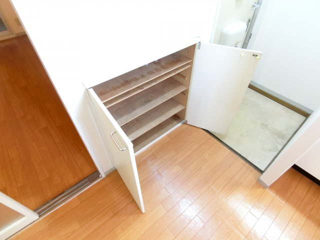 ナイティ池尻の内装
