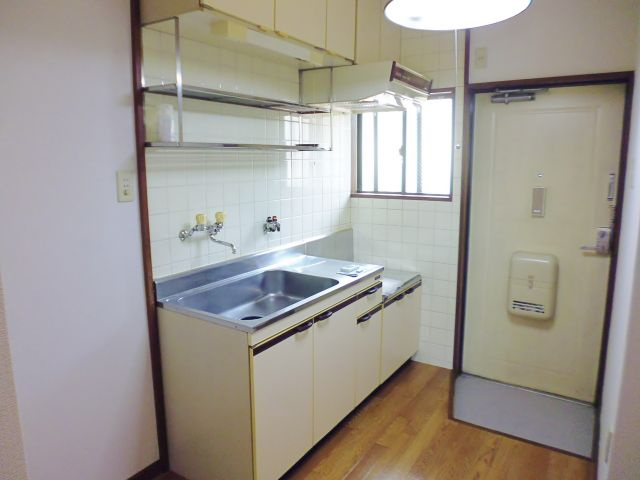 シャトル永井のキッチン