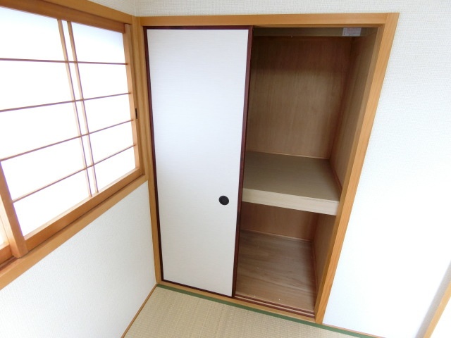 こうえいハイツの収納
