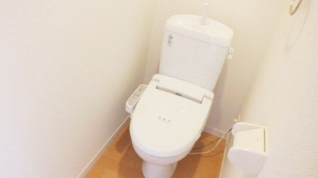 リブリ・JM.M.Nのトイレ|ウォッシュレット付きトイレです