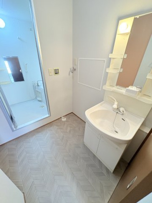 【独立洗面台】 | レトア東南