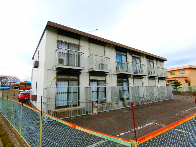 グリーンハイツ山中の外観