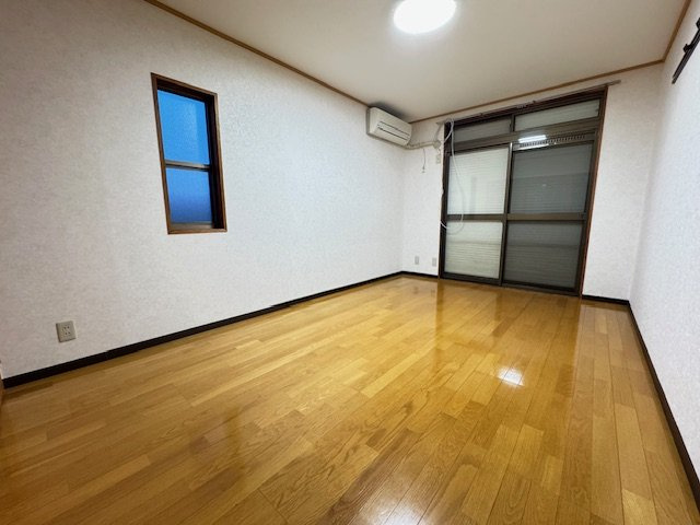 グリーンハイツ山中の居間・リビング