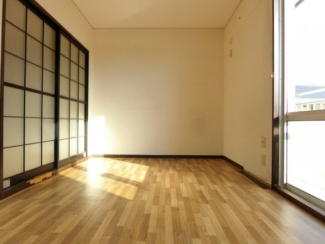 サンハイツ西井Ⅱの洋室|同物件別部屋イメージ写真