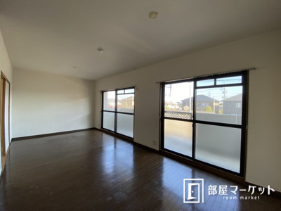 【居間・リビング】 | グリーンヒルズ三好丘 | 同型タイプ