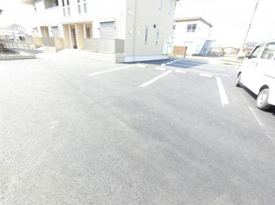 【駐車場】 | アルエット-Alouette- | アルエットーＡｌｏｕｅｔｔｅー