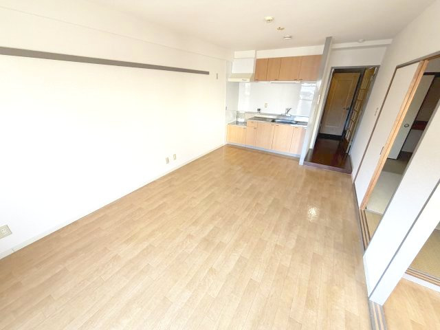 【内装】 | ピースフル本山
