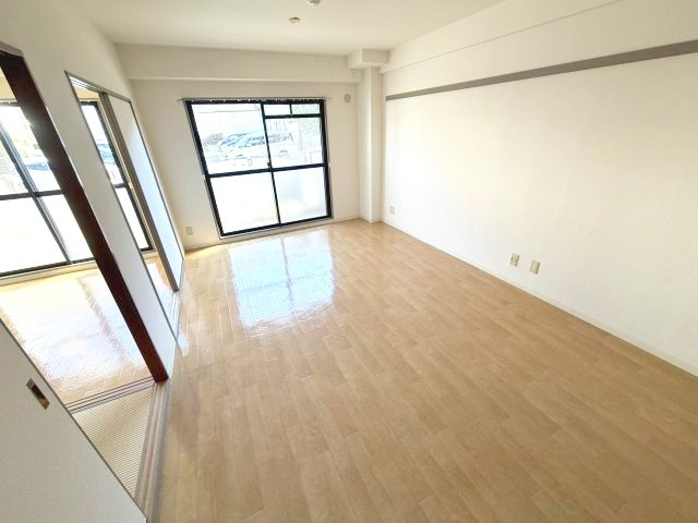 【内装】 | ピースフル本山
