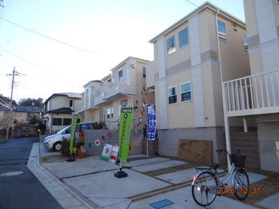 【前面道路含む現地写真】 | さいたま市緑区三室　新築デザイナーズハウス