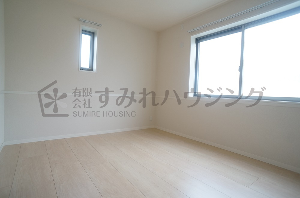 シャーメゾン山本丸橋Ｂ棟の寝室