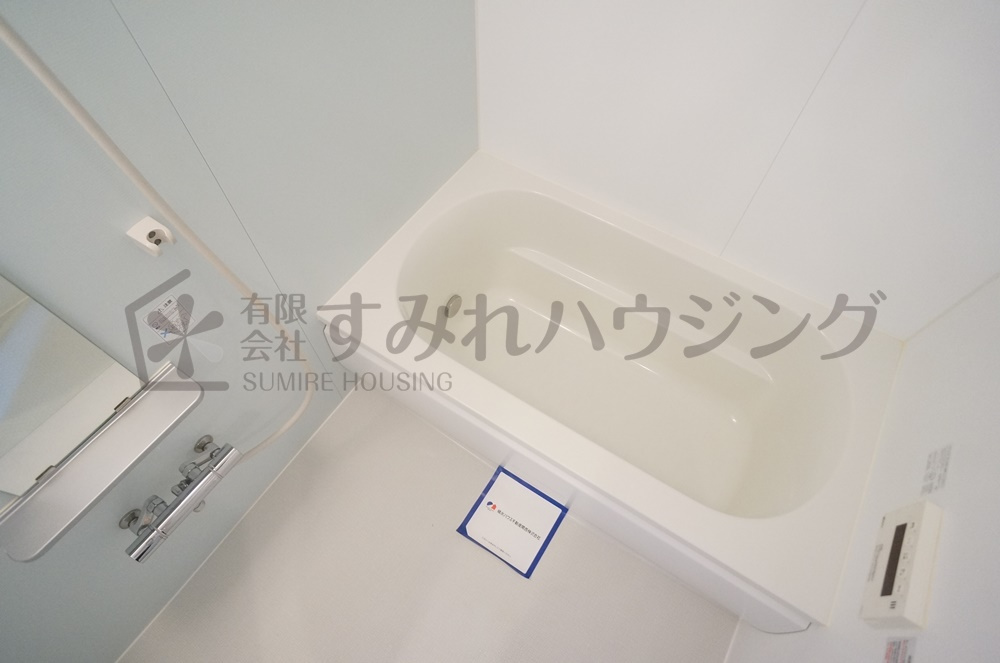 シャーメゾン山本丸橋Ｂ棟の浴室