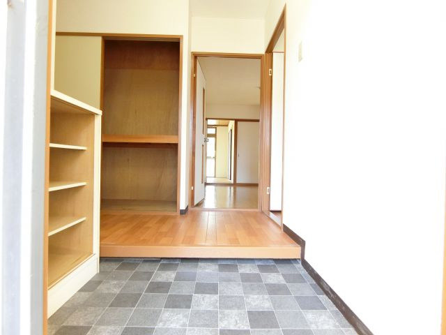 ヴィルフォーレ　ミチハタの玄関