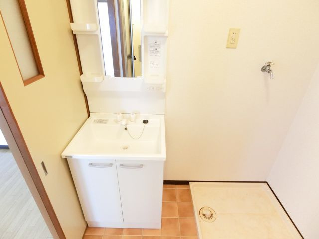 ヴィルフォーレ　ミチハタの独立洗面台